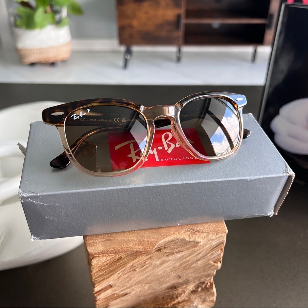 ORB2298 RAY-BAN HAWKEYE Polished Havana On Transparent Brown